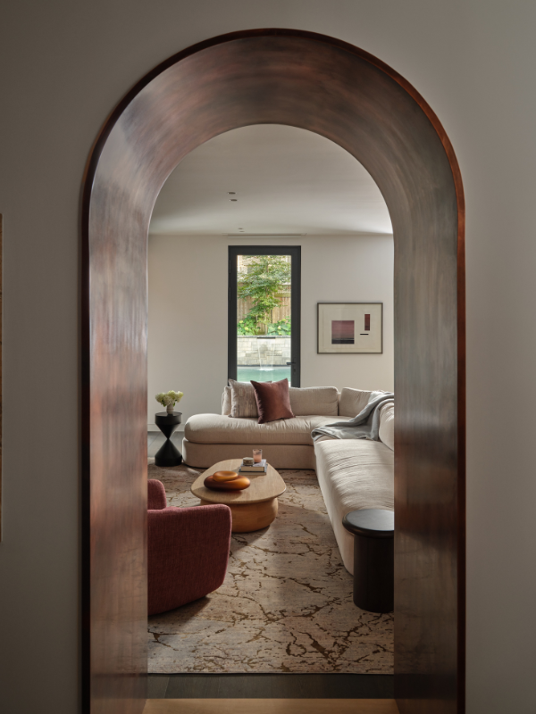 House 71 - Arch