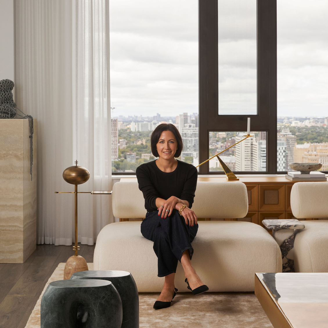 Laura mann 1130x1130